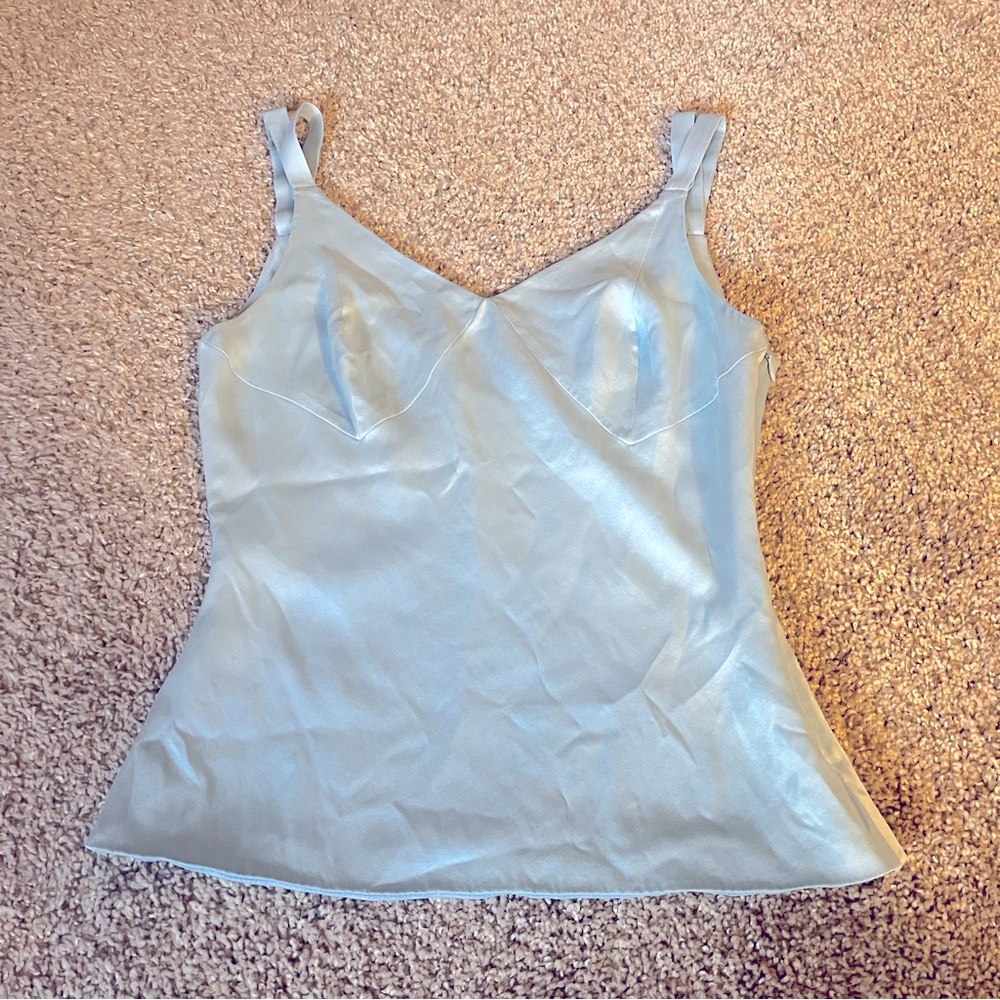 Fitted Iris&Ink sky blue silky tank
